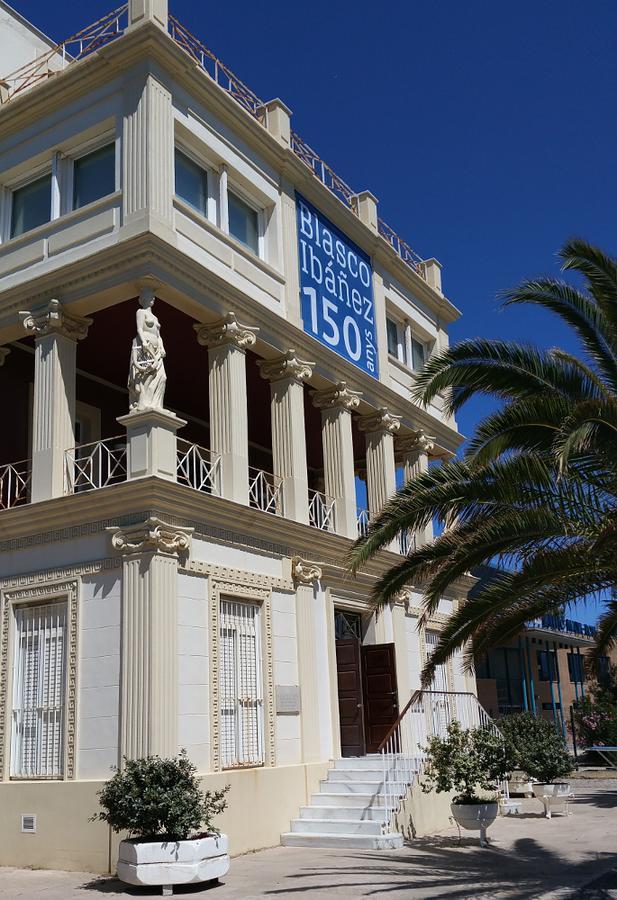 Malvarossa Apartment Near Beach Valencia Kültér fotó